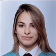 Graduada en Magisterio de Educación Primaria. Emprendedora e innovadora